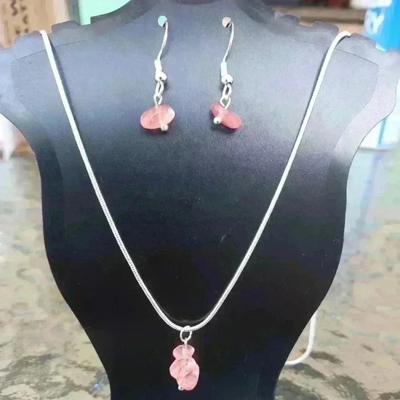 Rose Quartz Silver Necklace and Earrings - Picture 1 of 6